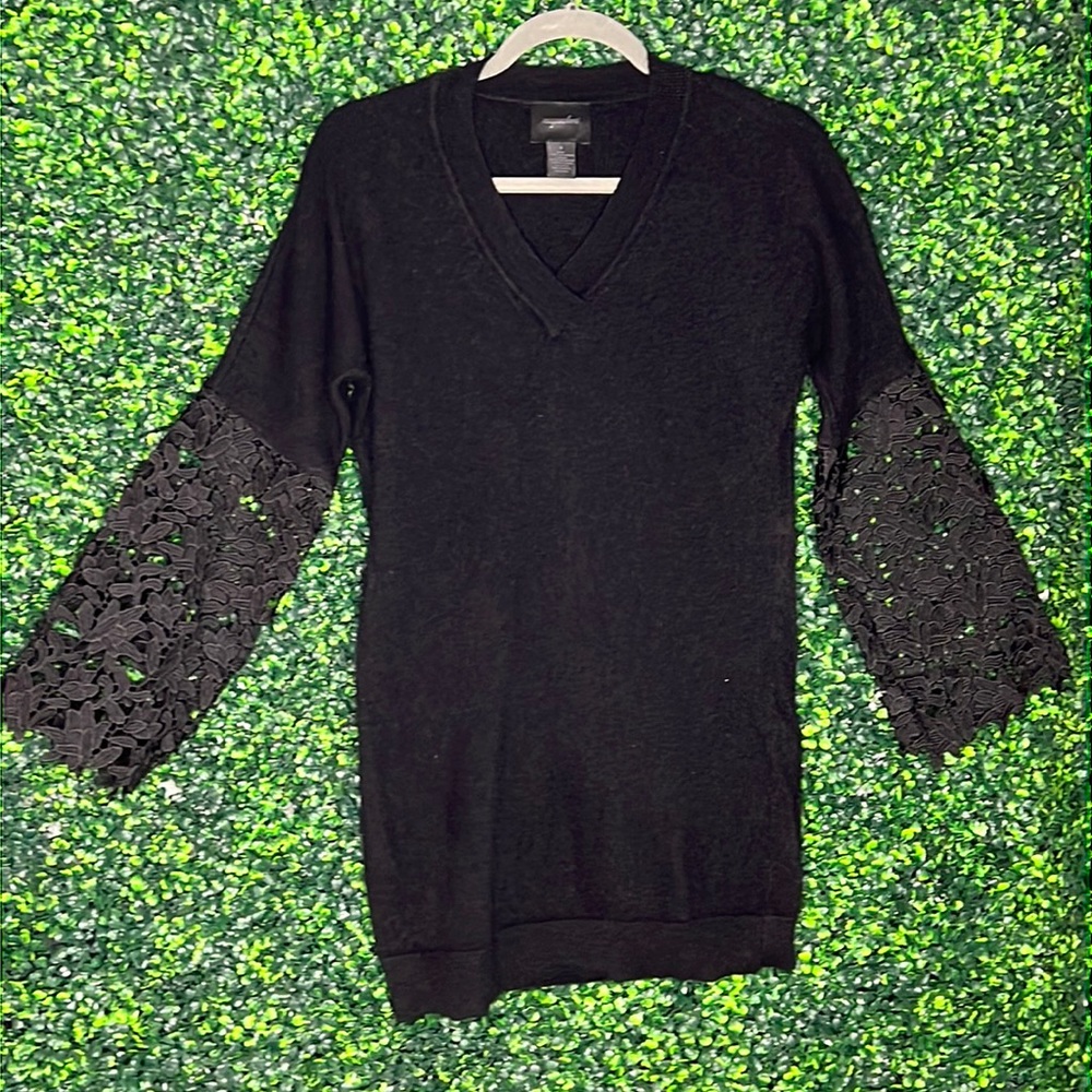 Maraschino Cashmere Sweater w/ Embroidered Lace Bell Sleeves SZ Small v-…